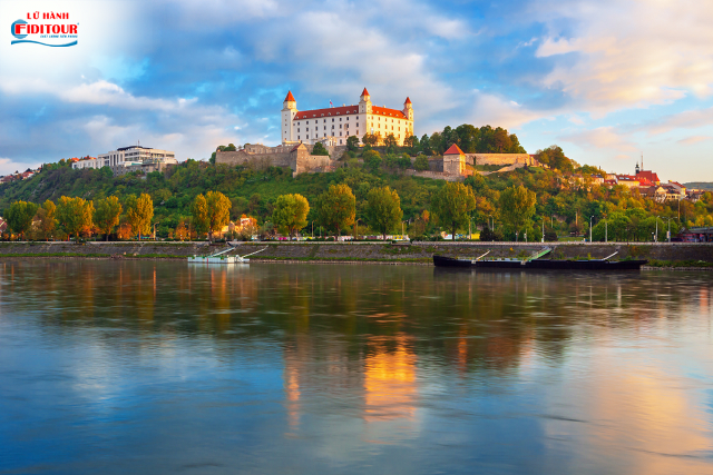 THỦ ĐÔ BRATISLAVA, SLOVAKIA